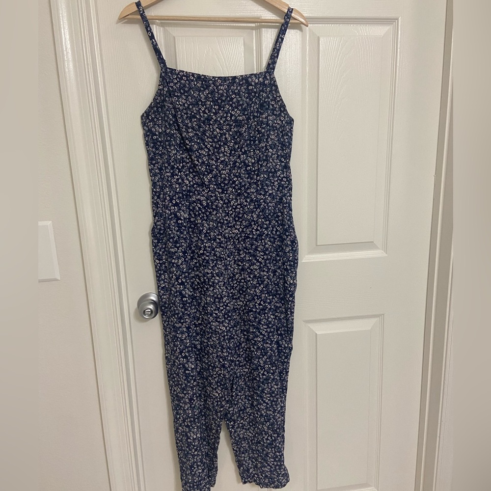 [SOLD]  Old Navy Ditsy Floral Print Jumpsuit Large